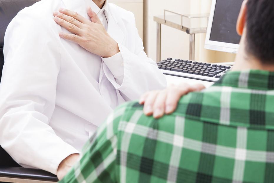 体の右側だけ不調なときは何科?来院の目安と選び方